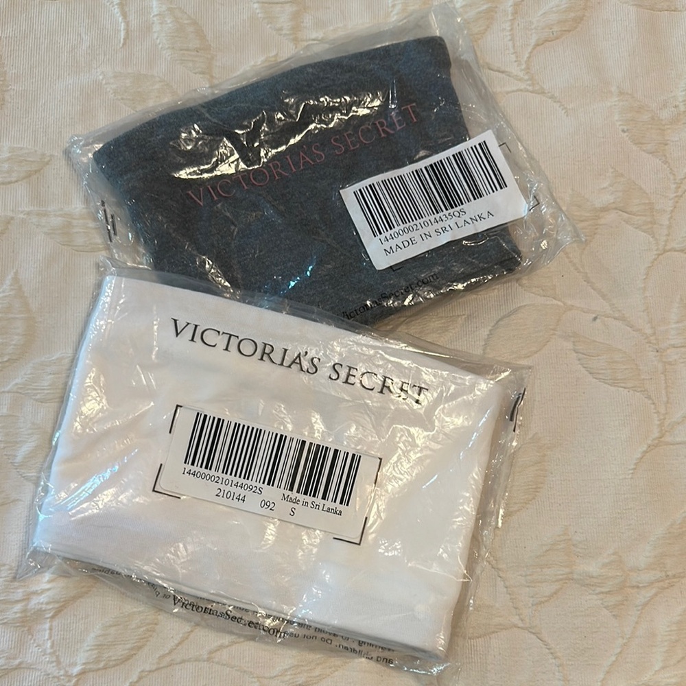 Victoria's Secret Charcoal and White Apparel Set